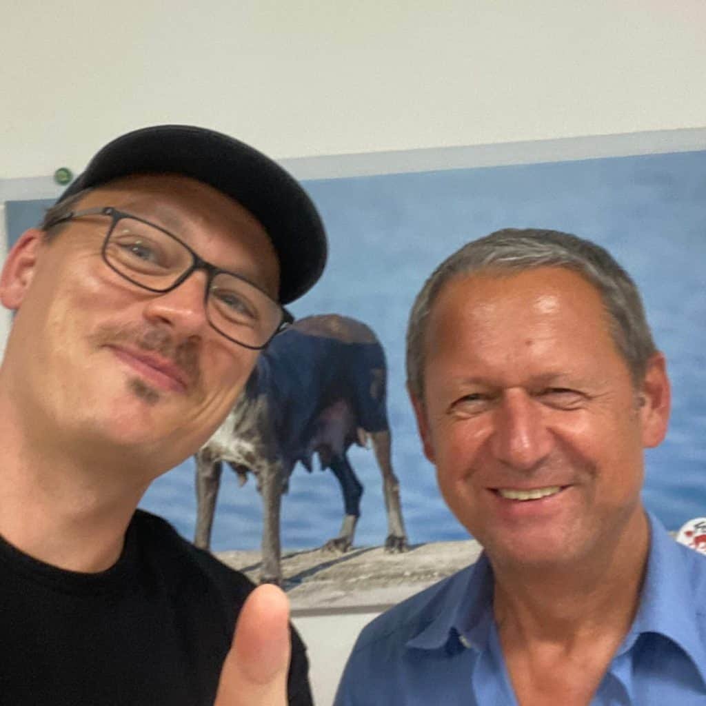 B2P081 Josef Pfabigan – Auf zwei Beinen für Vier Pfoten