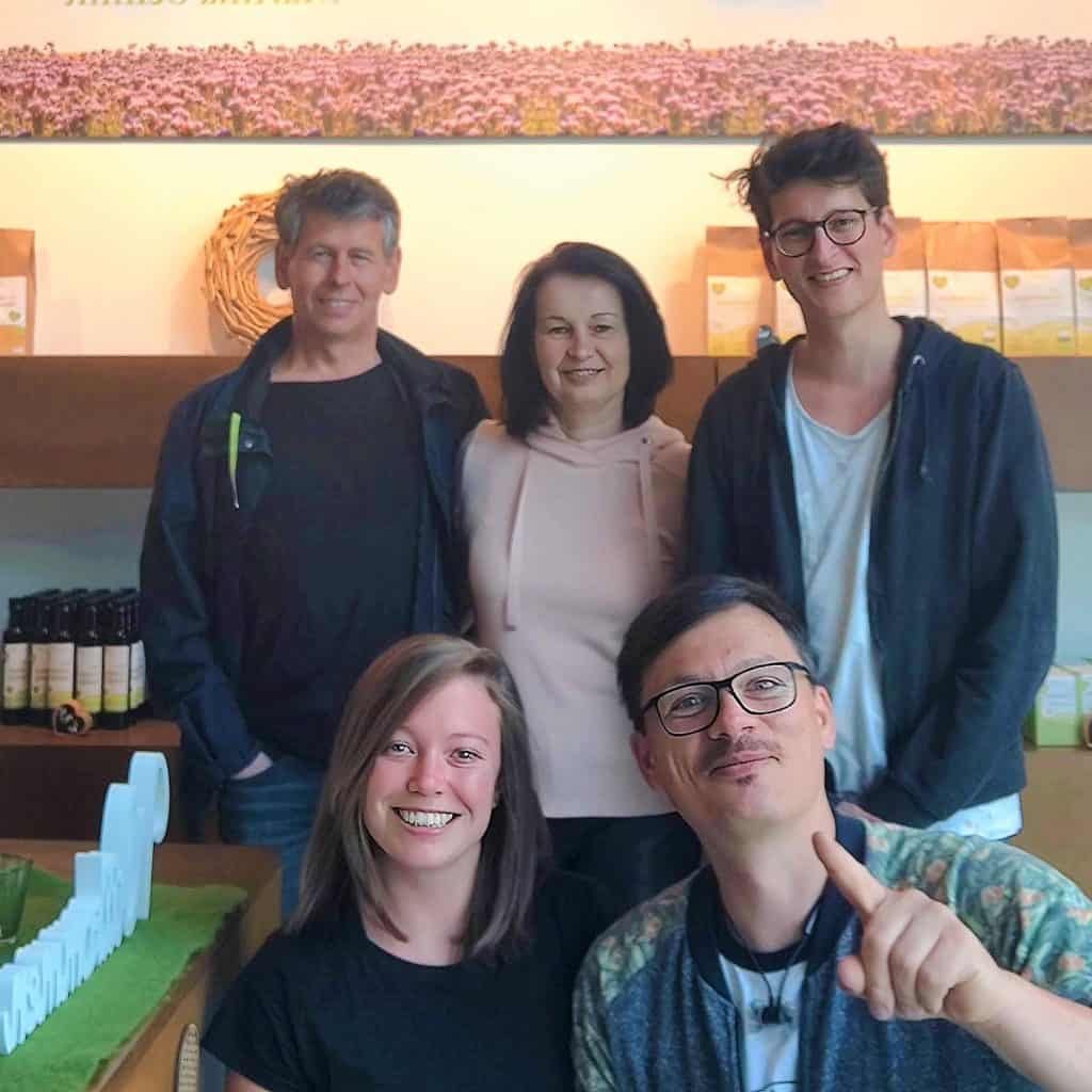 B2P035 Martina, Roman und Martin Schmit – Die Bio-Ackerbau Familie